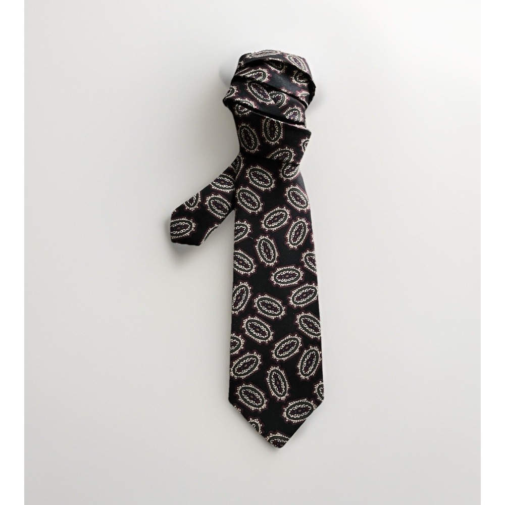 Briggs Ltd Gold Label Black Paisley Silk Tie Hand Made in USA Vintage Neckti